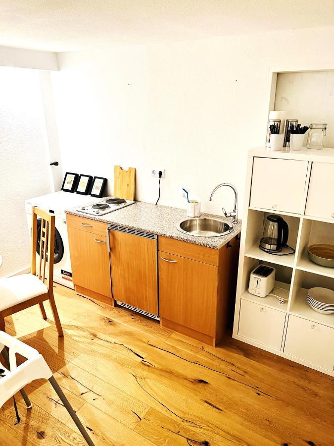 Gemuetliche Souterrain Wohnung Neben Der Universitaetsklinik In Homburg ฮอมบวร์ก ภายนอก รูปภาพ