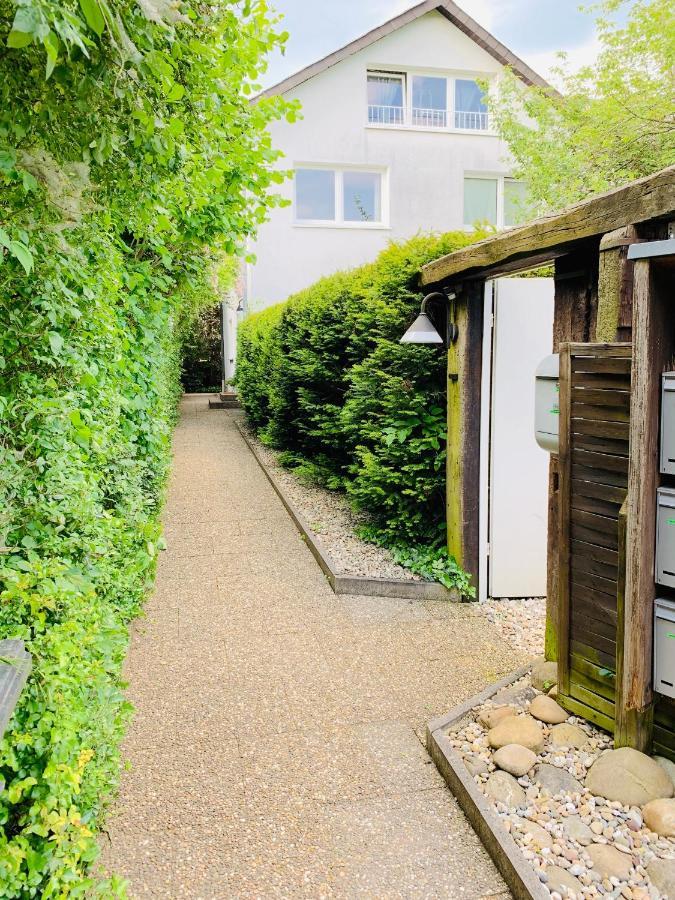 Gemuetliche Souterrain Wohnung Neben Der Universitaetsklinik In Homburg ฮอมบวร์ก ภายนอก รูปภาพ