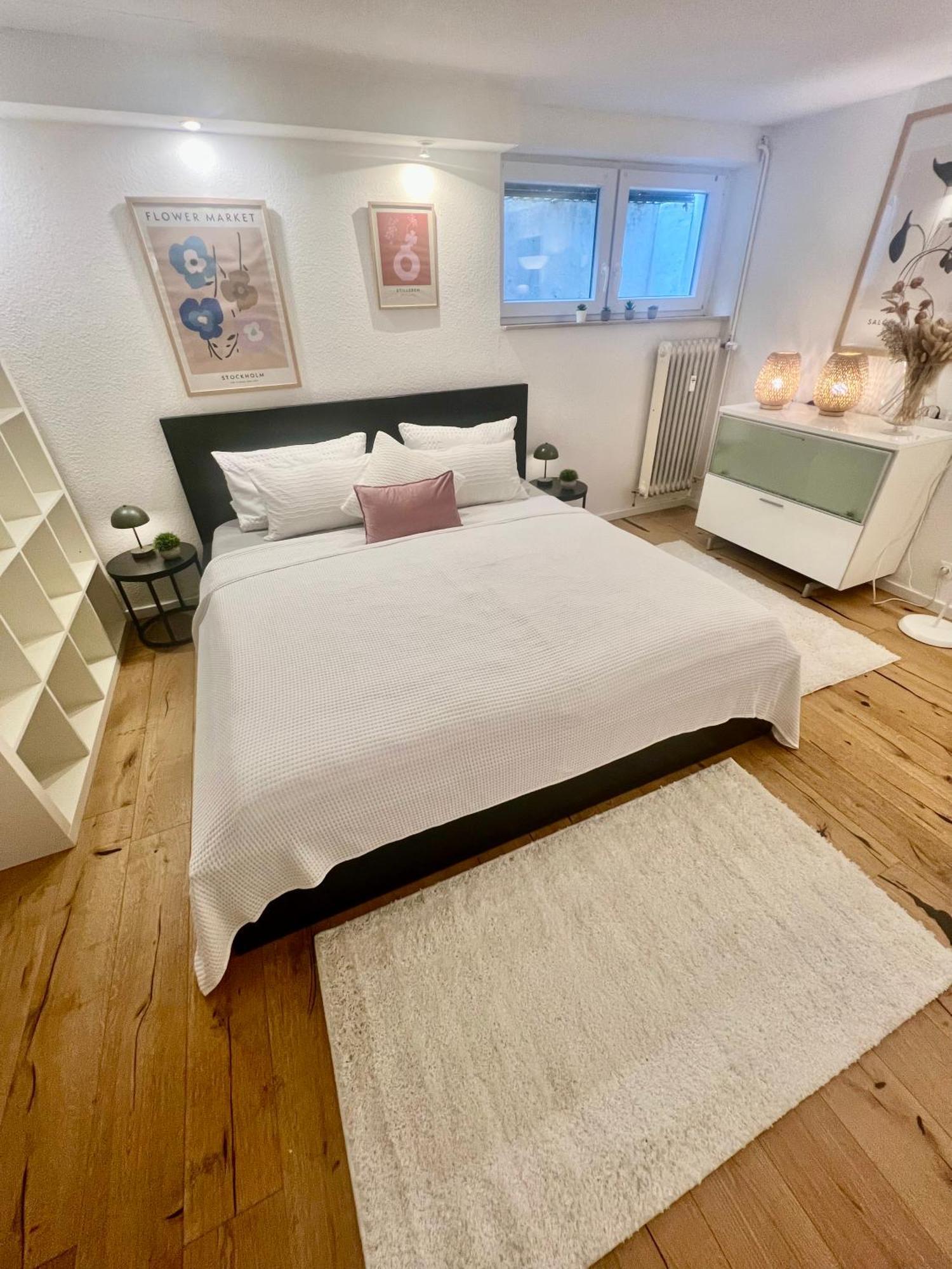 Gemuetliche Souterrain Wohnung Neben Der Universitaetsklinik In Homburg ฮอมบวร์ก ภายนอก รูปภาพ