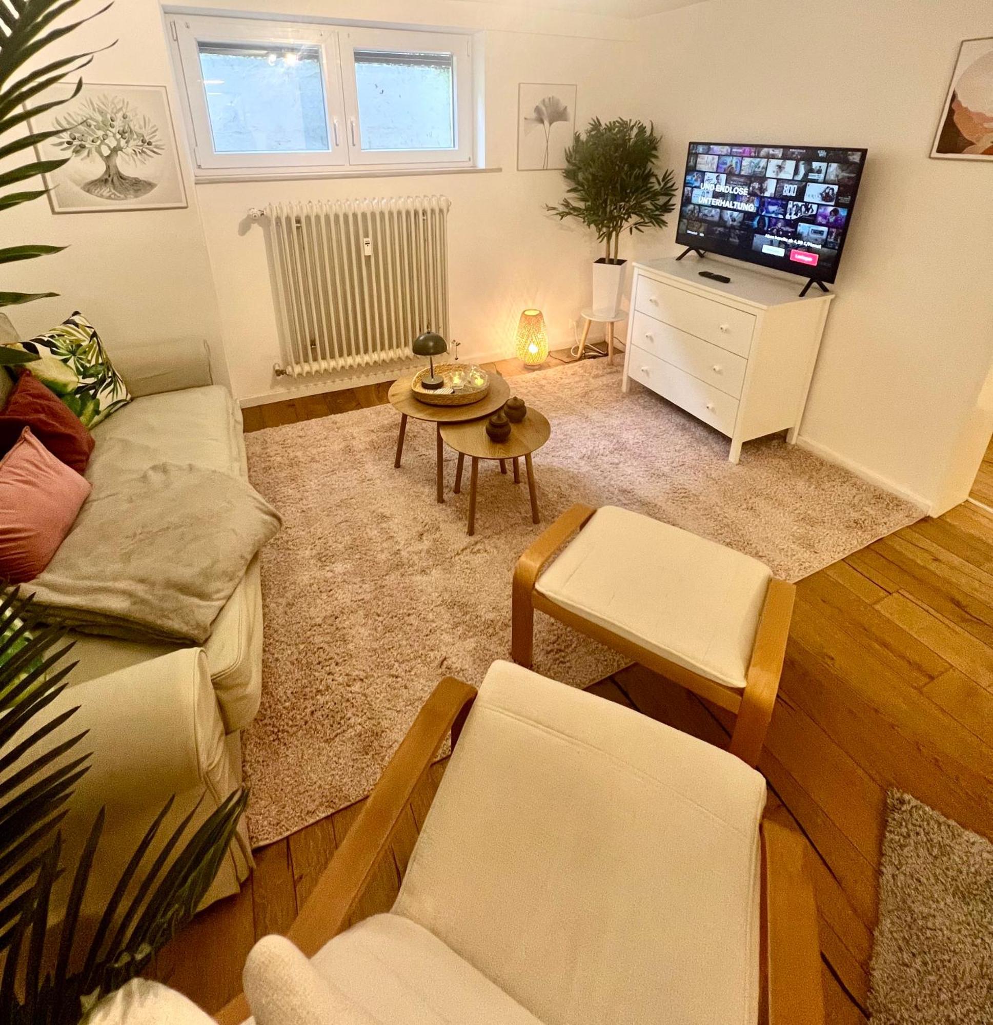 Gemuetliche Souterrain Wohnung Neben Der Universitaetsklinik In Homburg ฮอมบวร์ก ภายนอก รูปภาพ