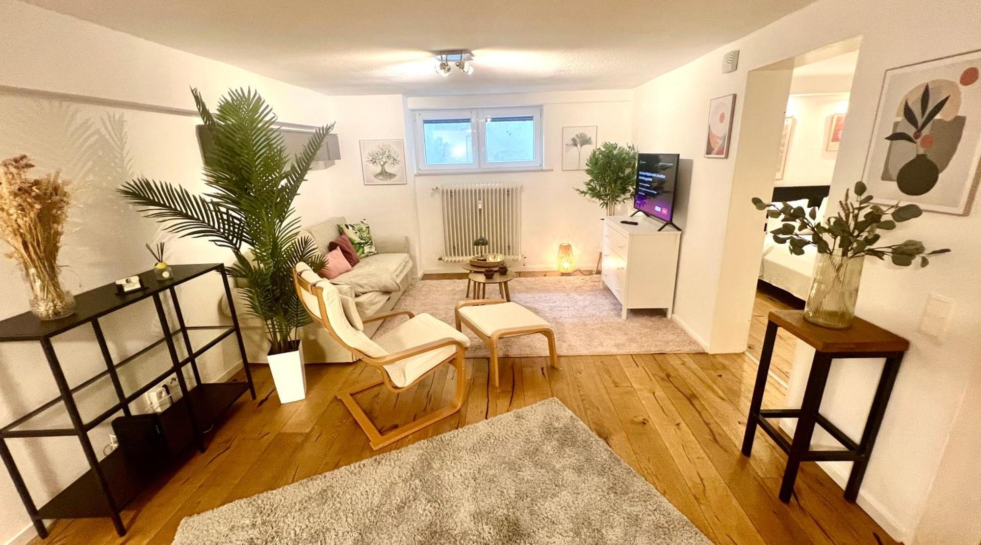 Gemuetliche Souterrain Wohnung Neben Der Universitaetsklinik In Homburg ฮอมบวร์ก ภายนอก รูปภาพ