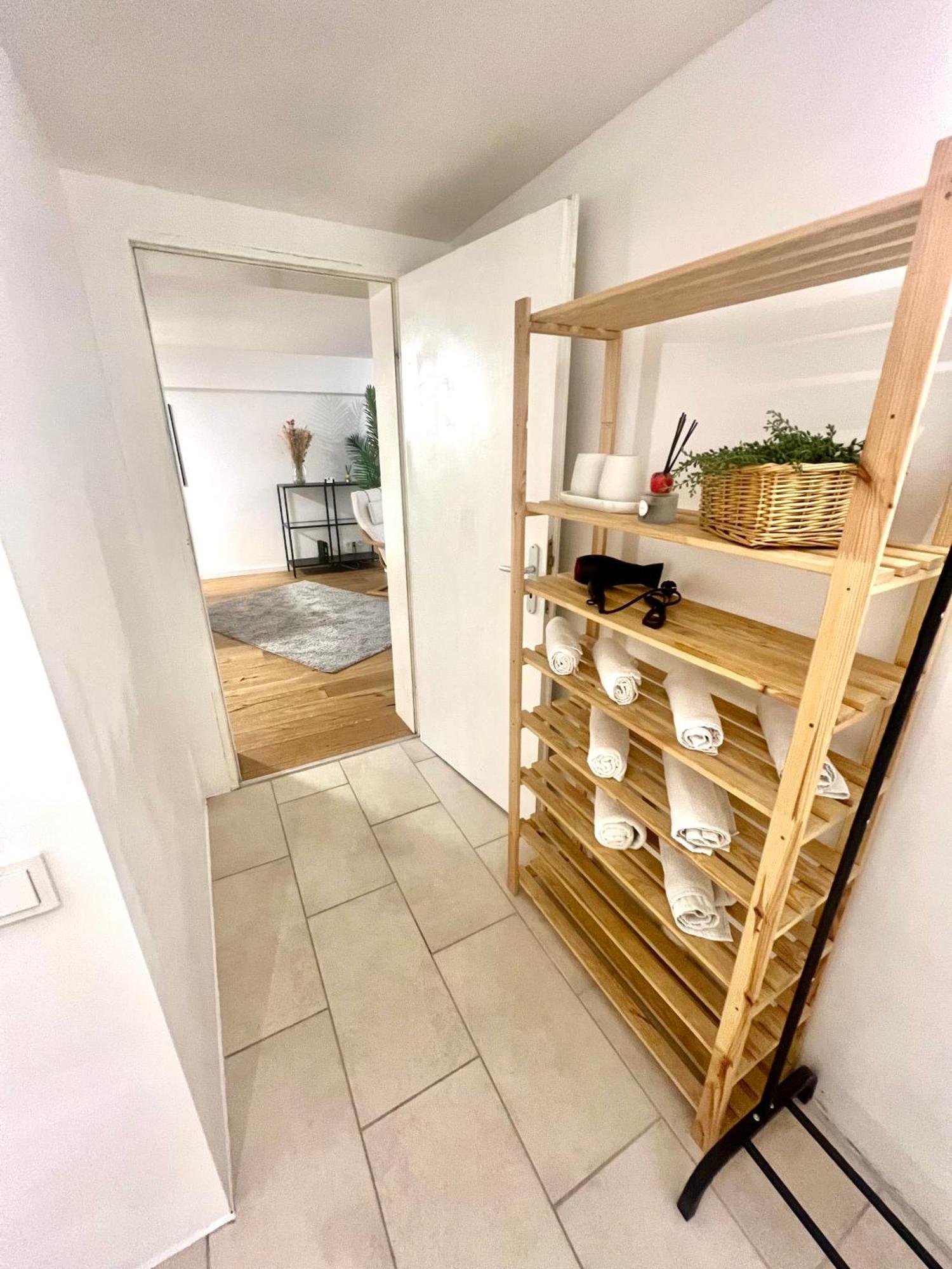 Gemuetliche Souterrain Wohnung Neben Der Universitaetsklinik In Homburg ฮอมบวร์ก ภายนอก รูปภาพ