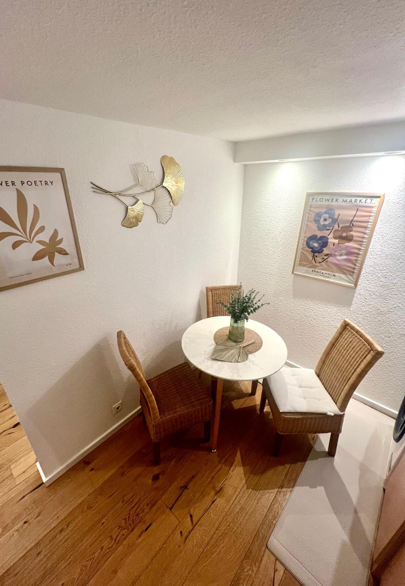 Gemuetliche Souterrain Wohnung Neben Der Universitaetsklinik In Homburg ฮอมบวร์ก ภายนอก รูปภาพ